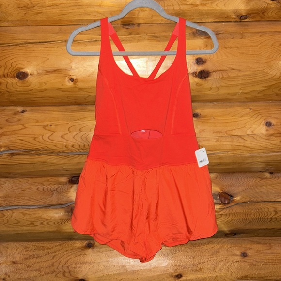 Free People NWT Righteous Runsie Size Medium in Flame - Picture 6 of 10